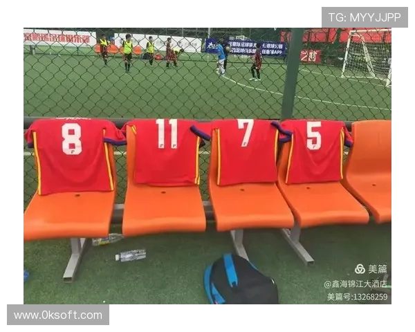 以弗兰克点评比赛虽有遗憾但全队多方面表现正确 拼搏前行展现体育精神